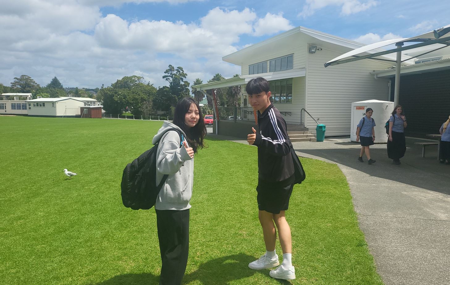 눈에 띄게 밝아진 아이들