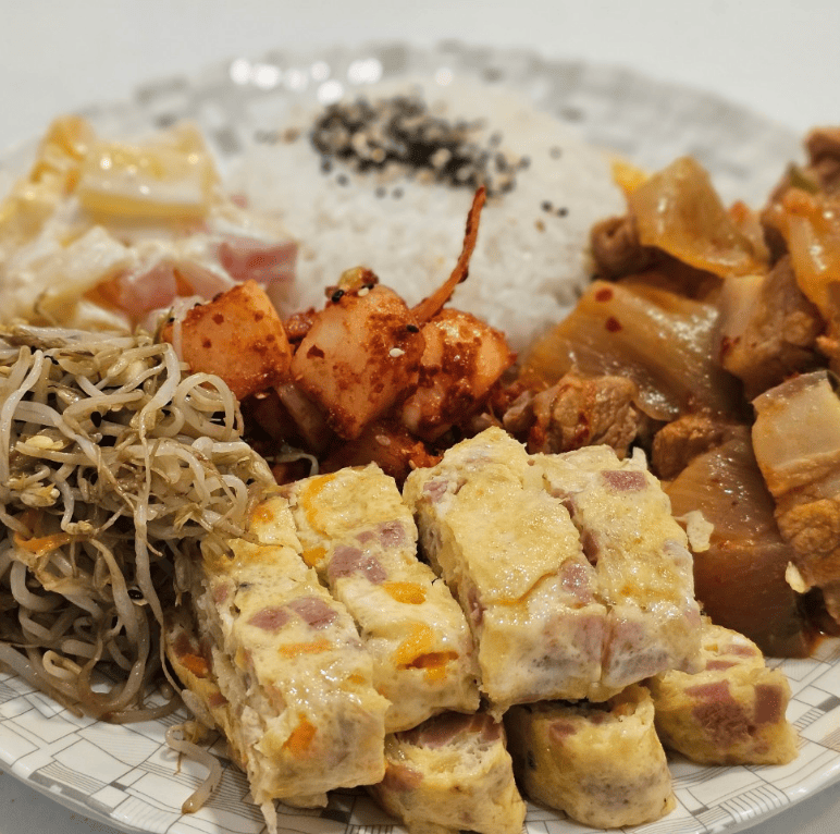 JIC 영어캠프 다양한 반찬 식단