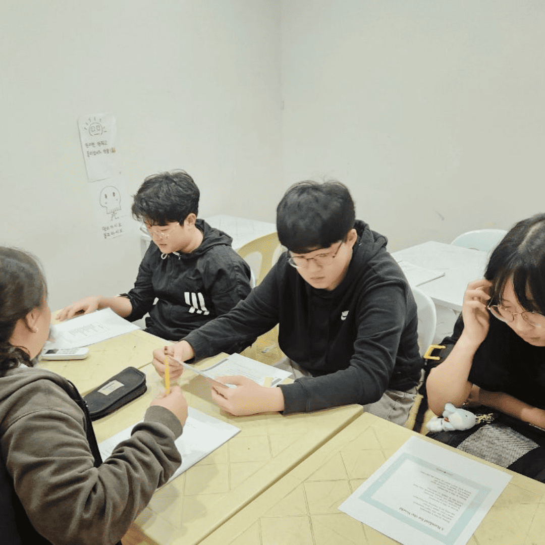 MJ 영어캠프 소규모 영어수업 모습