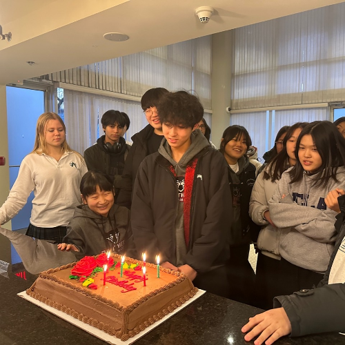 Carney 스쿨링 캠프 학생 생일파티