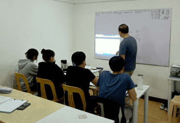 국제학교와 영어학원의 차이를 먼저 이해하세요