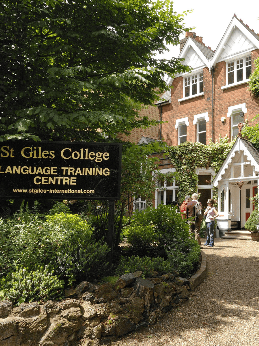St Giles 런던 하이게이트 센터 이미지